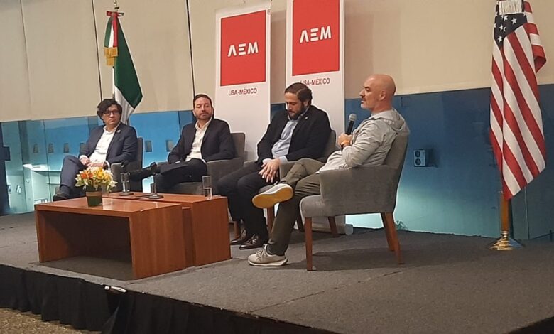 PANEL AEM AGOSTO 1